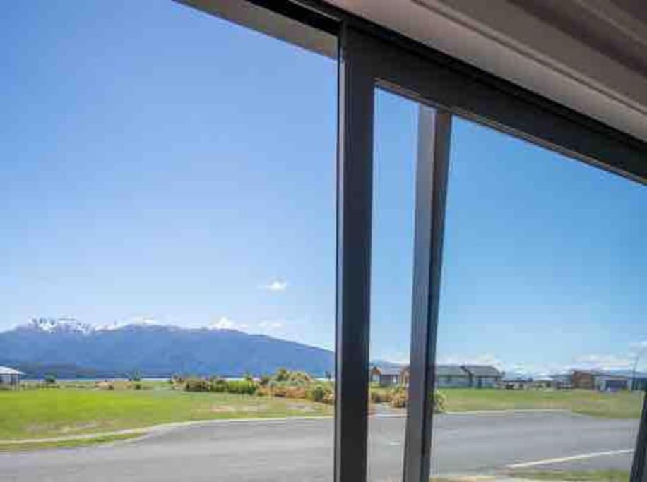 Great Views From New 2 Bedroom Apartment テアナウ エクステリア 写真